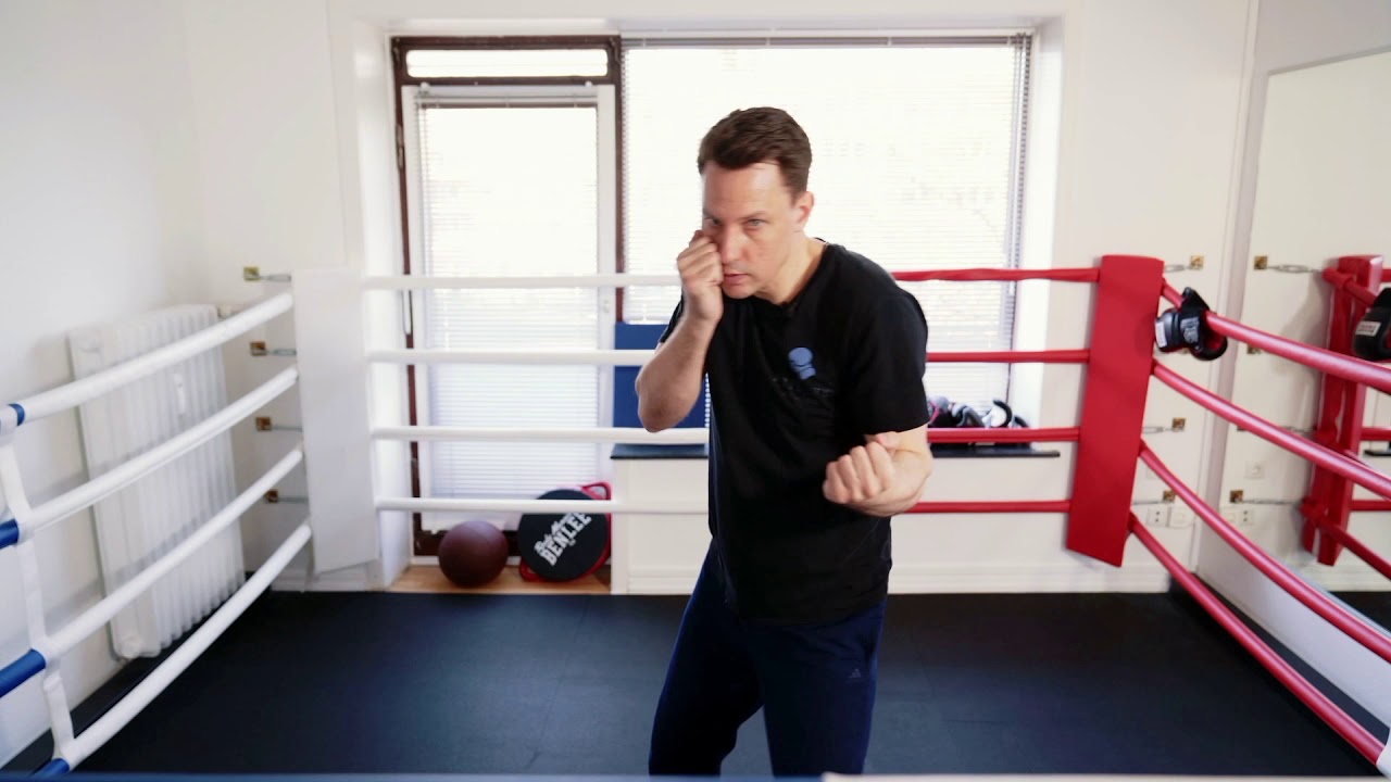 Boxtraining zuhause Basics 3 - Aufwärtshaken / uppercut / Schattenboxen