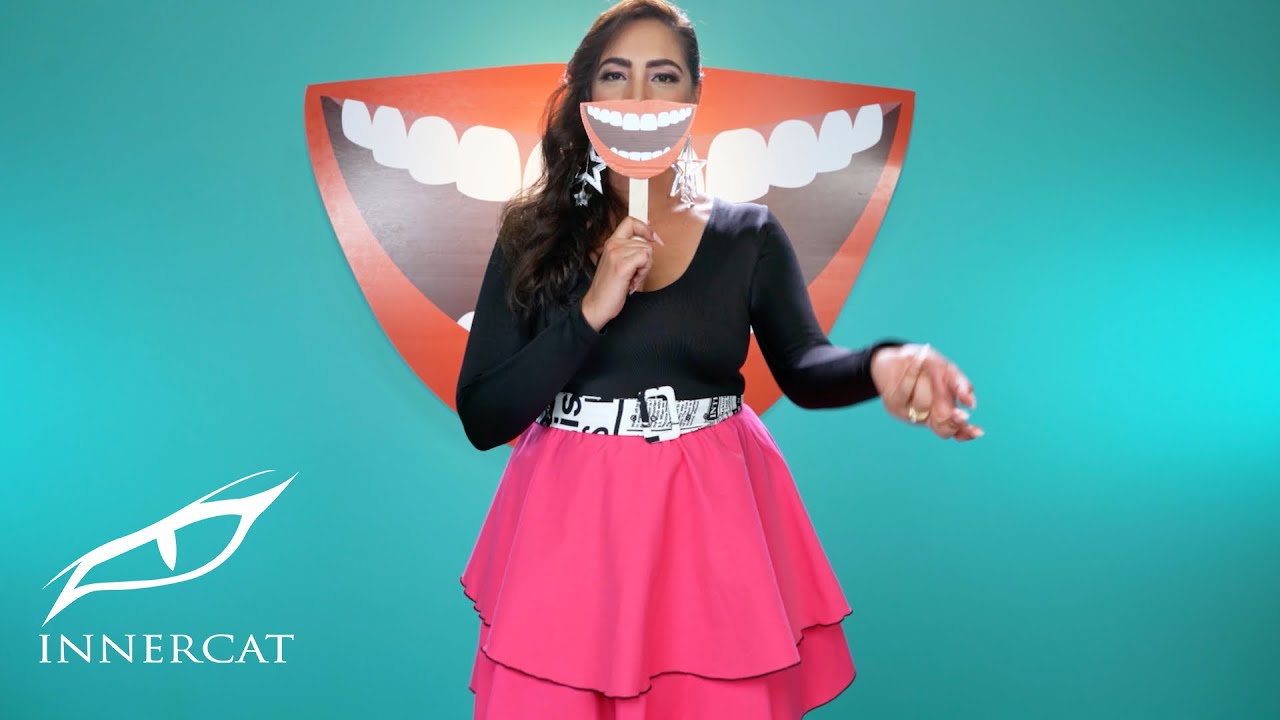 Leslie Cartaya (feat. Ed Calle) - Sonrie y Canta (Video Oficial)