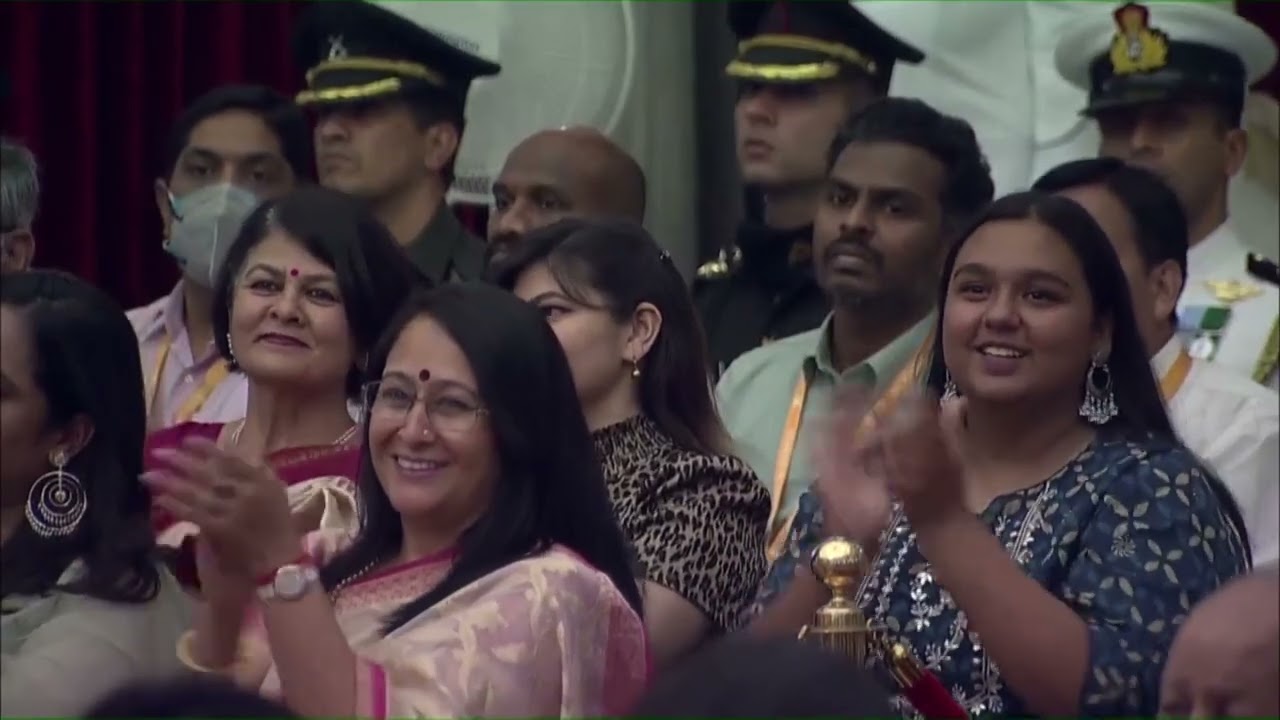 President Kovind presents Ati Vishisht Seva Medal to Major General Praveen Kumar Airy