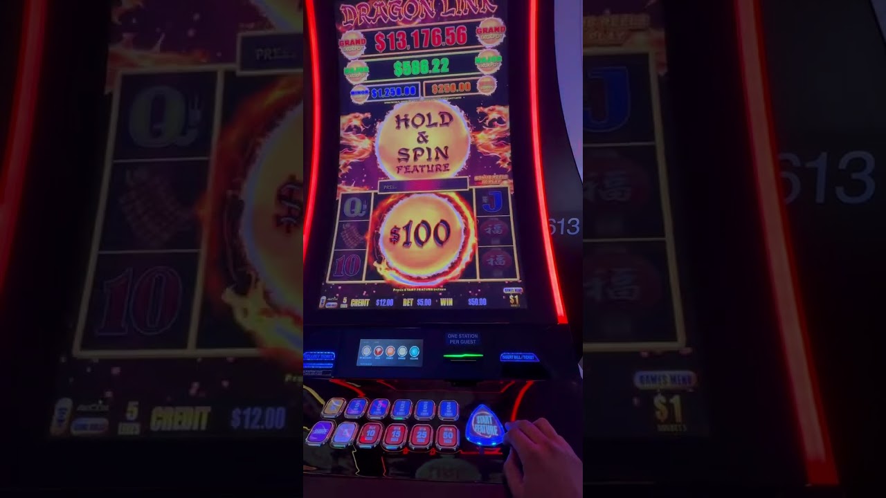 A little seasonal gameplay on this Dragon Link Spring Festival 🌸🌺 #slot #dragonlink #casino