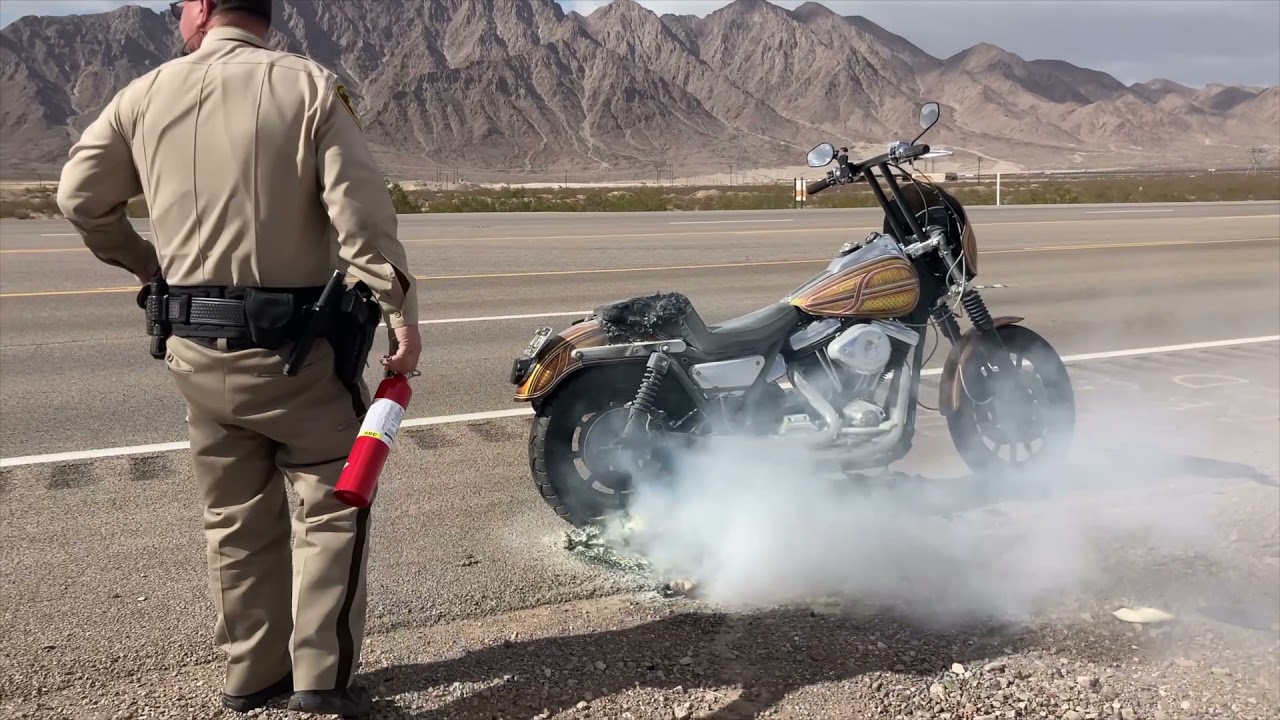 My Harley-Davidson FXR catches on fire on the highway