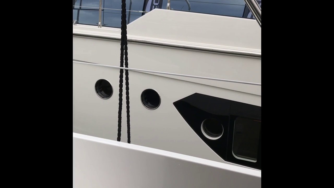 Galeon 370 HTC