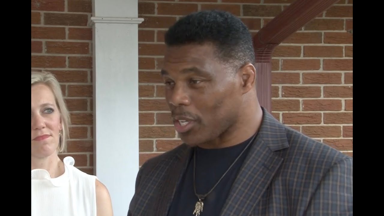 Herschel Walker makes dumbest mistake possible when asked about debate