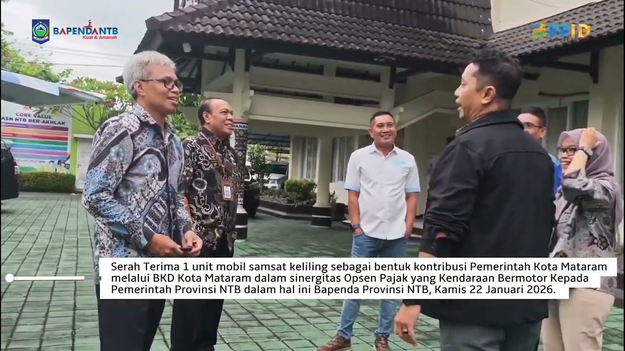 Serah Terima 1 unit mobil samsat keliling