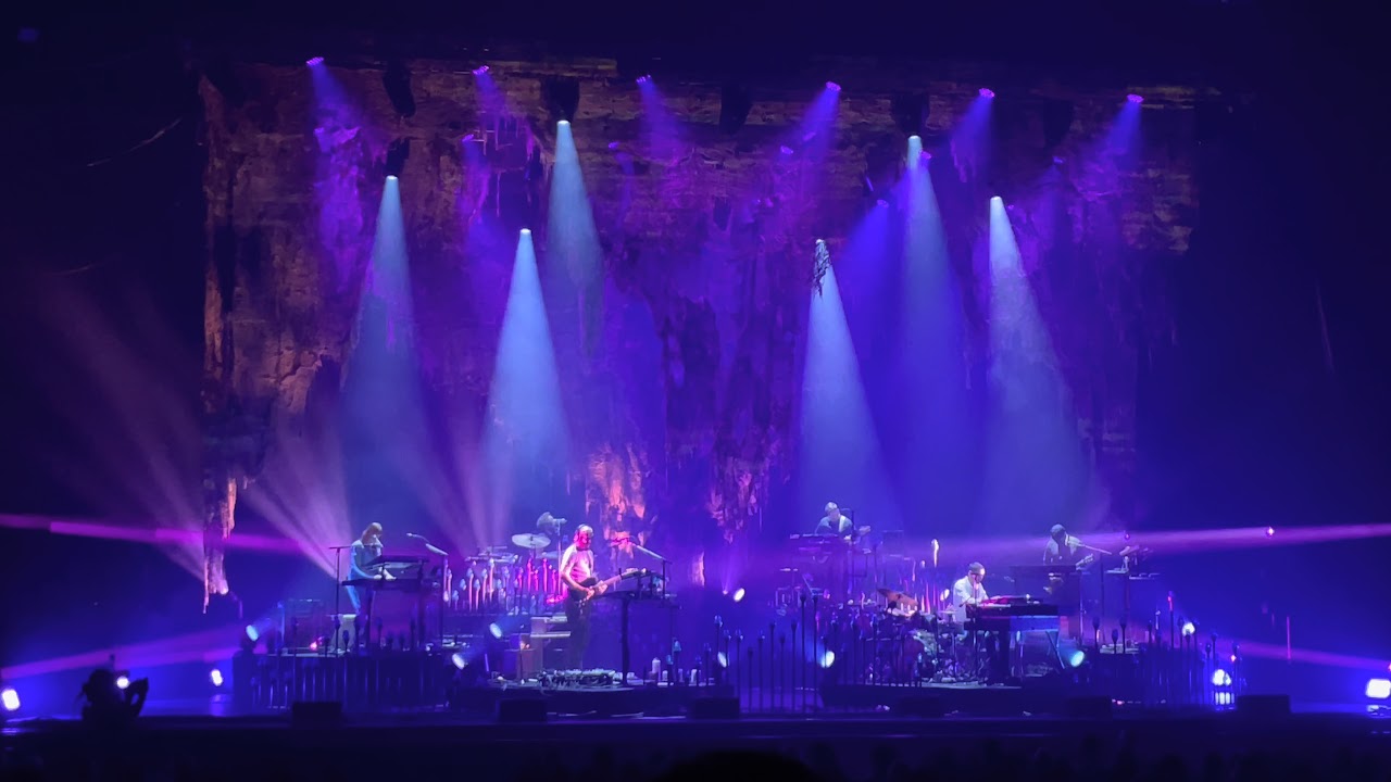 Bon Iver - Beth/Rest [Live 10/22/21]