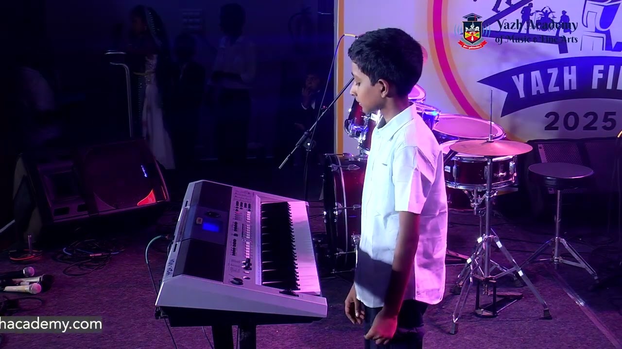 Chinna Chinna Aasai | Yazh Academy | Roja | A.R. Rahman | Keyboard Cover Song | Yazh Fiesta 2025