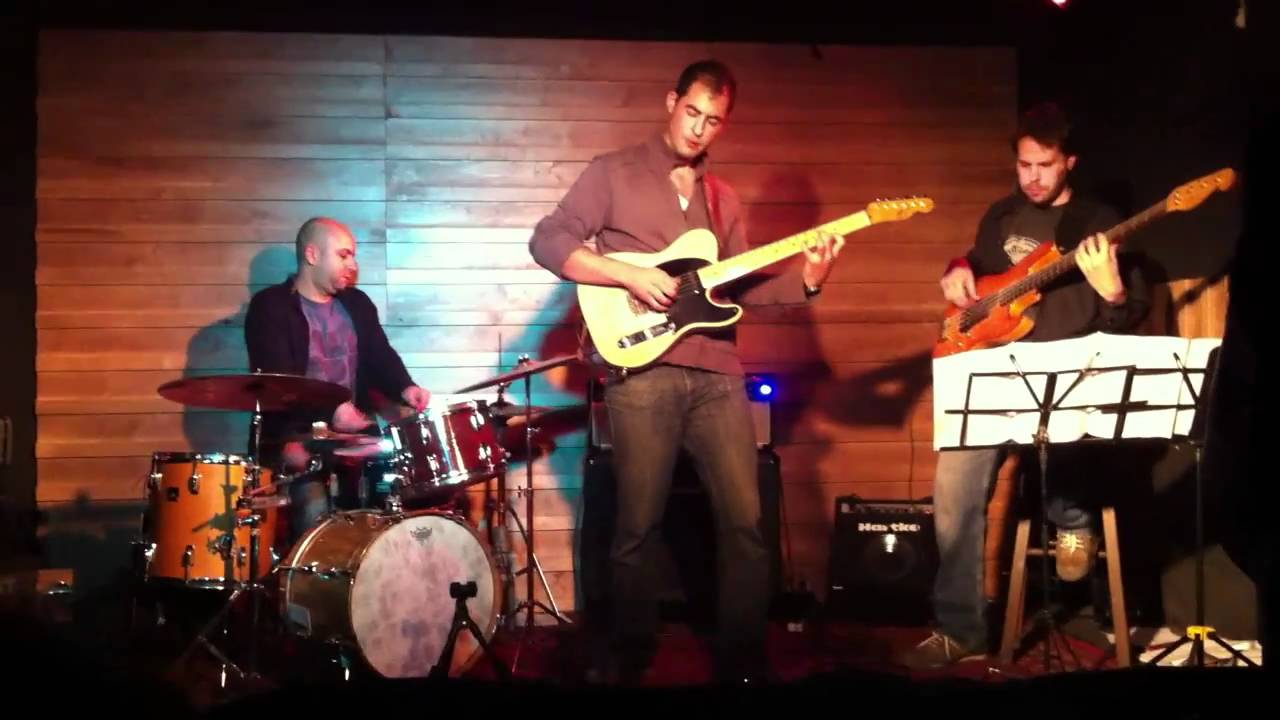 Ben Azar Trio - Organized Memories - short clip