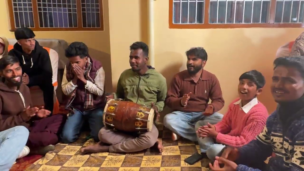 ढोलक की थाप और पहाड़ी सुर🎉❤️
