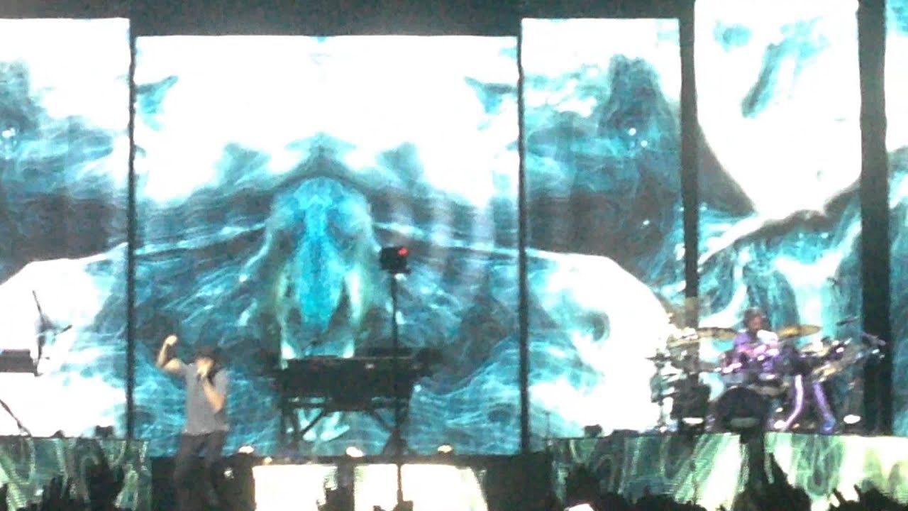 Linkin Park - Papercut, Live at Olympijskiy Stadium, Moscow, Russia, 29 08 2015