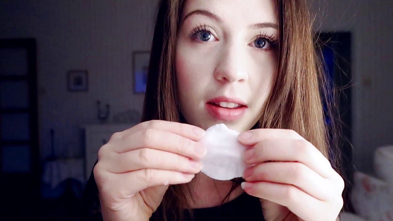 ASMR Ear cleaning 2 - Brushing, cleansing, lotion and more