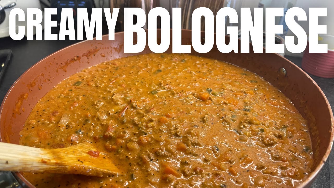 CREAMY BOLOGNESE (FROM A PINCH OF NOM RECIPE)
