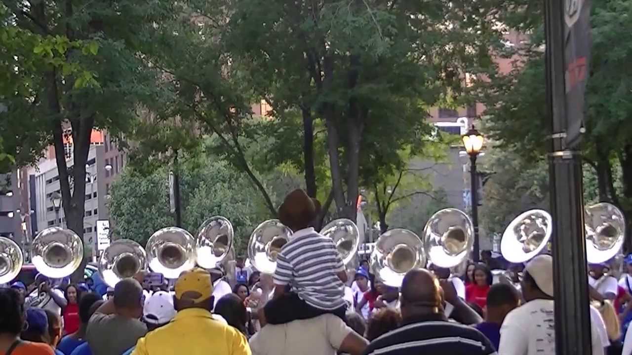 TNSU Tubas (2013) - War