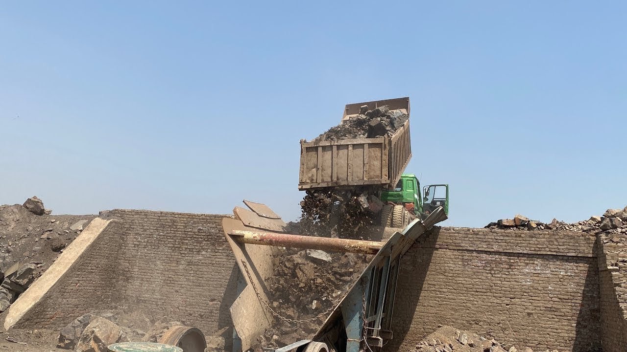 PLAYING with GIANT Rocks!ASMR Rock Quarry CRUSHING Operations-primary Jaw Crusher in Action.