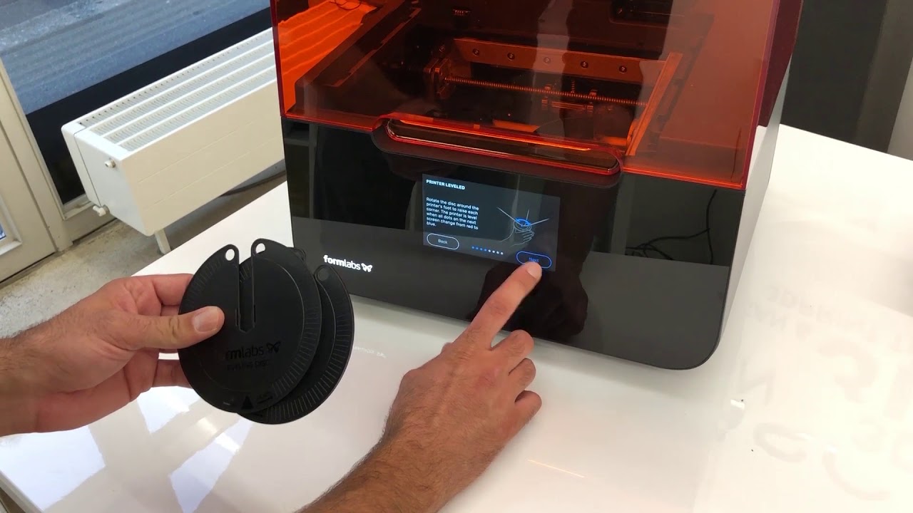 Formlabs Form 3 unboxing, installation and print part 2/3
