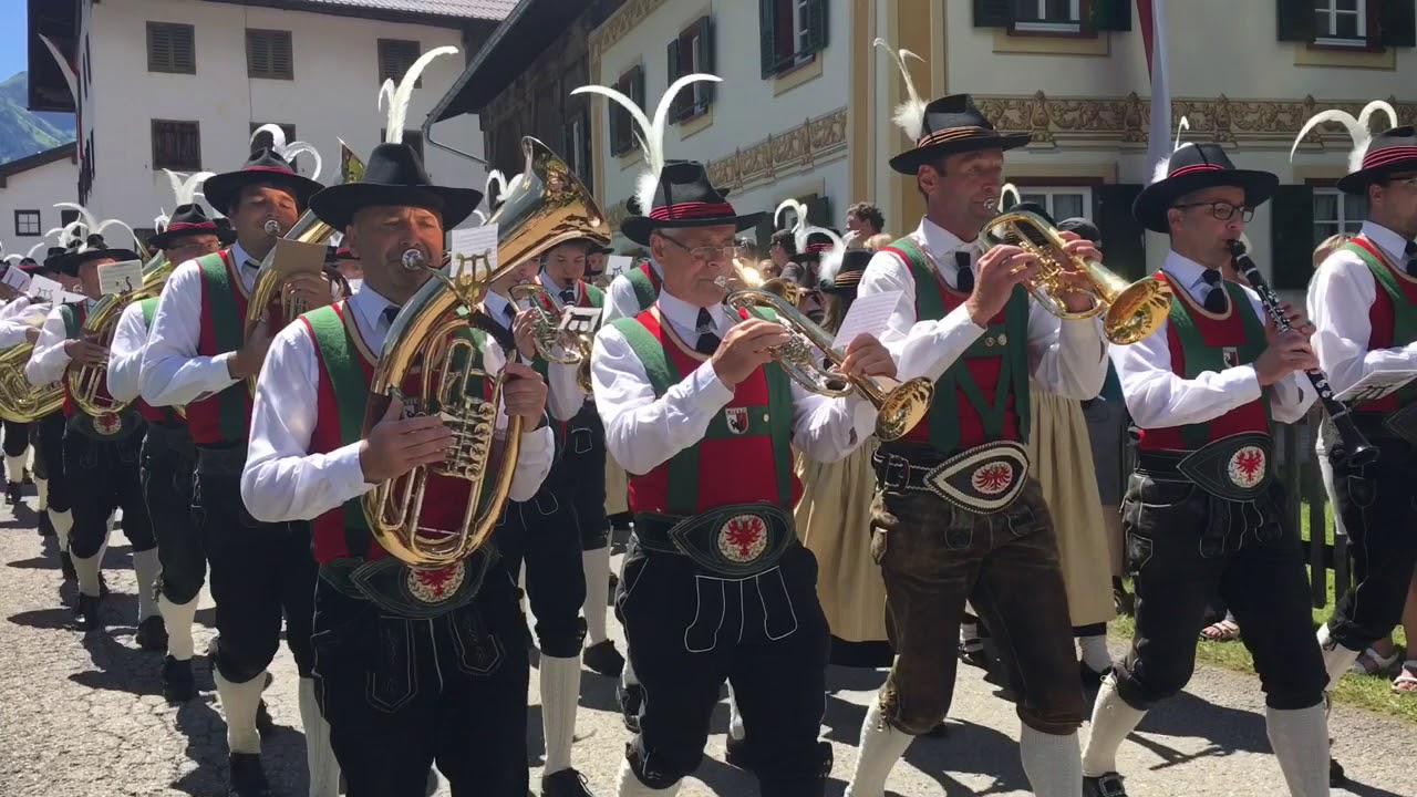 Auf ins Duarf BUNDESMUSIKFEST ELBIGENALP