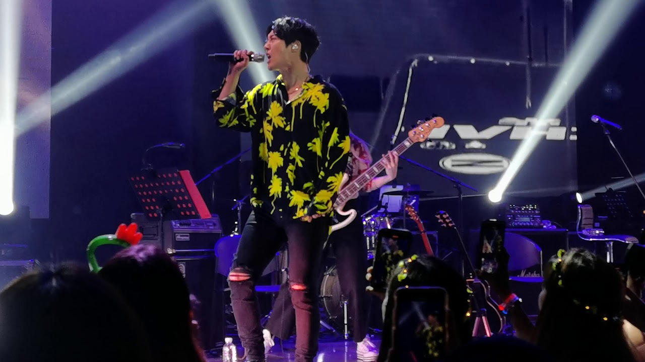 [2160p] Kim Hyun Joong in Manila 2020 - Lucky Guy [FULL] Jazz Version 01252020