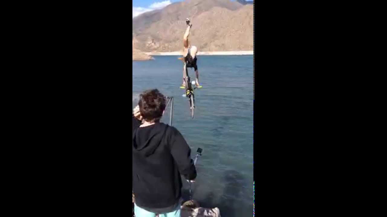 WATERJUMP FAIL 2014 CASTELOCA !