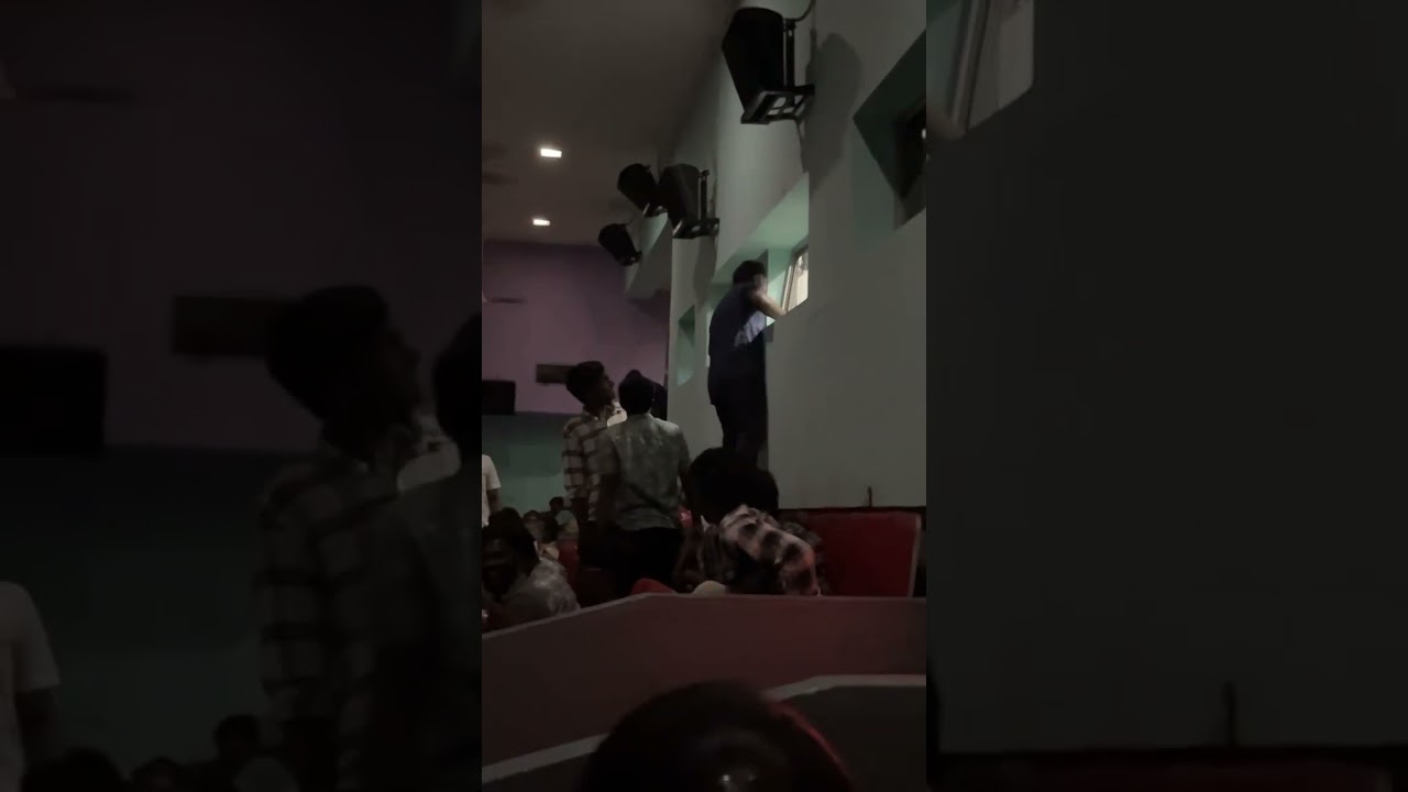 Good bad ugly FDFS stopped at pondicherry Balaji theatre 🎭✨ #goodbadugly #ajith #ajithkumar
