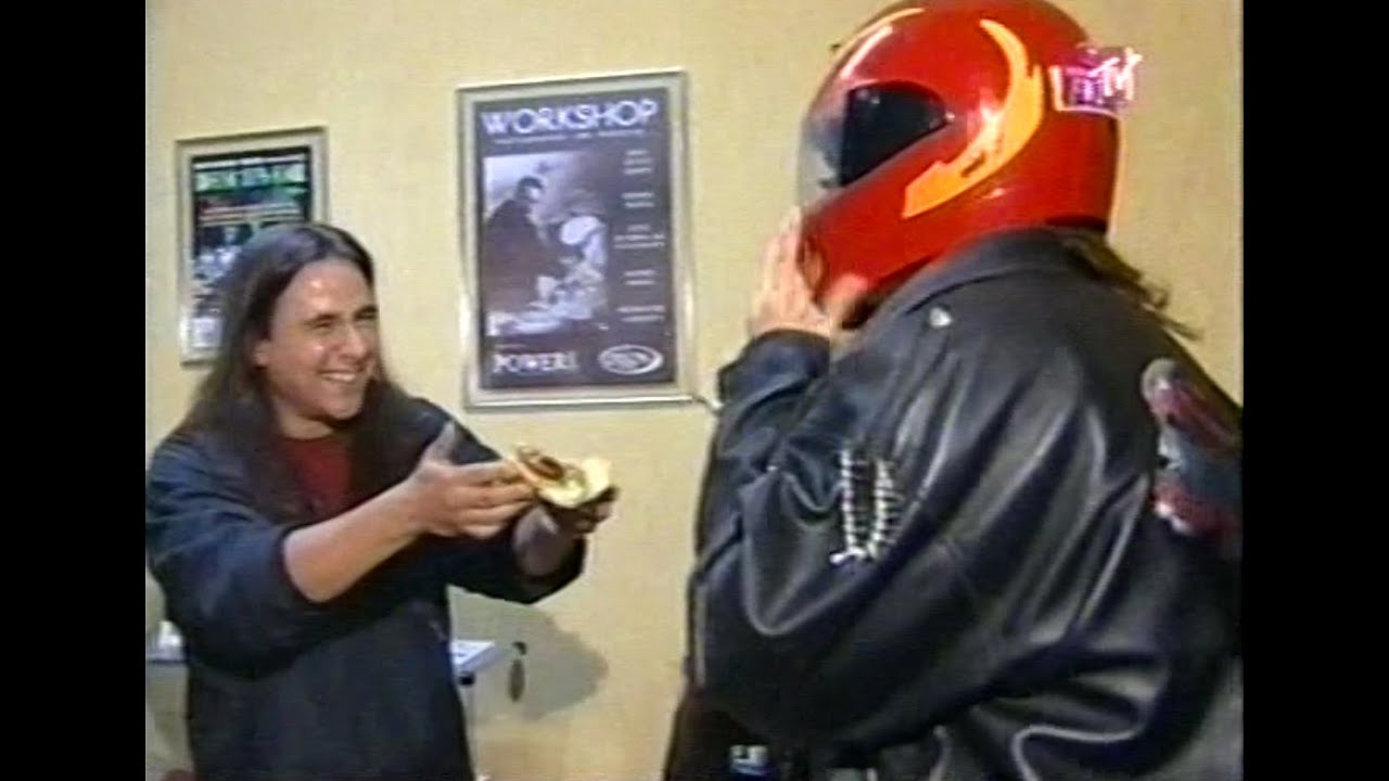 Pegadinha com Shaman, Andre Matos na MTV