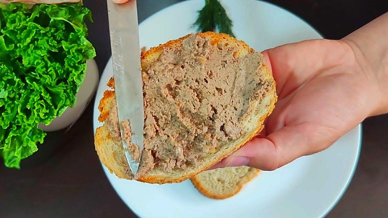 Pasztet z wątr&oacute;bek drobiowych: prosty i pyszny przepis
