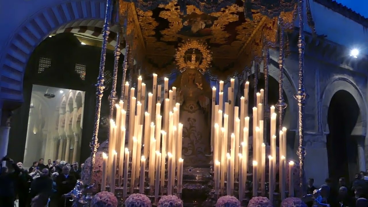 Procesión triunfal de María Santísima de la Candelaria de la Hermandad del Huerto de Córdoba