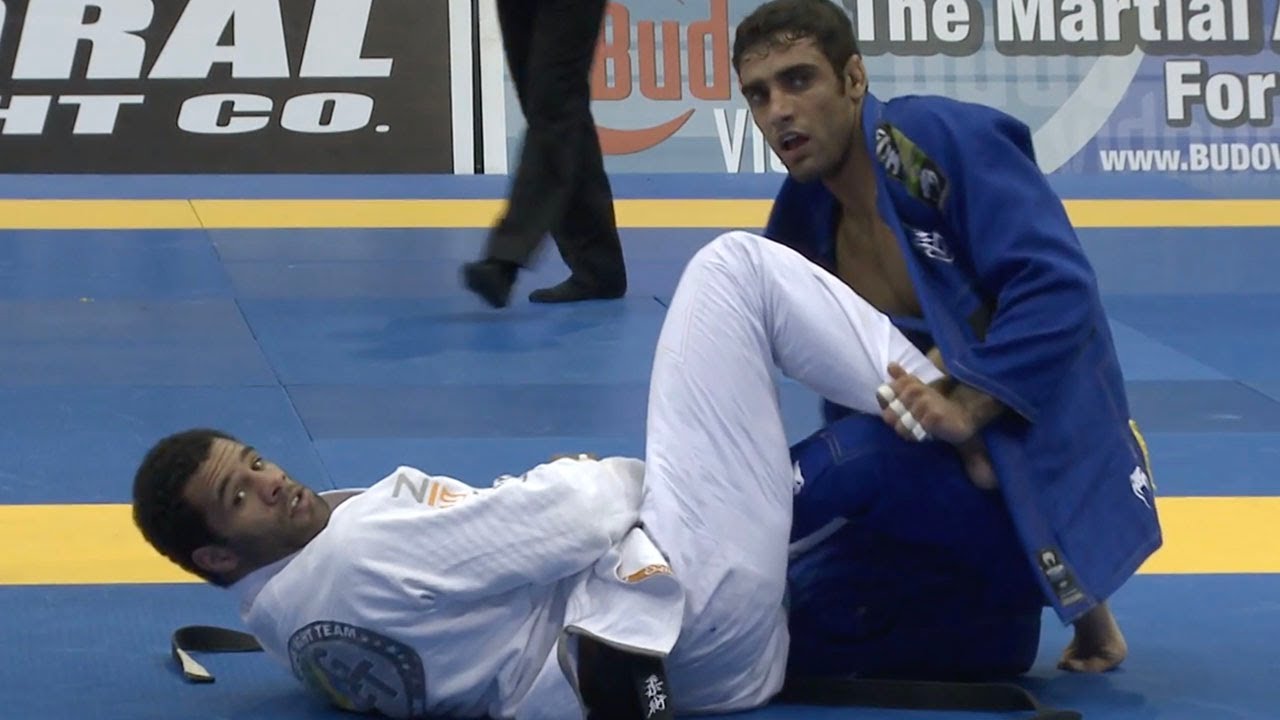 Vitor Oliveira VS Leandro Lo / Pan Championship 2013