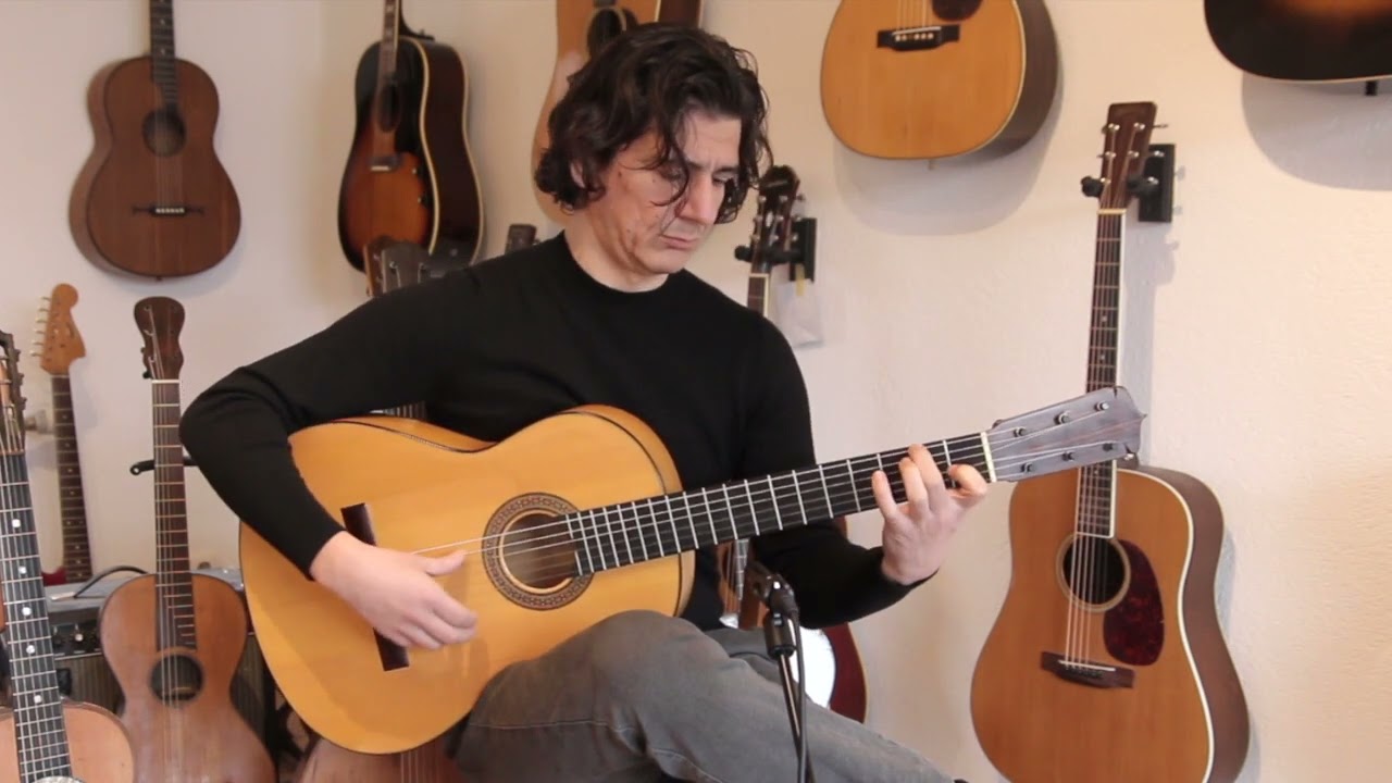 Arcadio Marin 2007 flamenco guitar built after the famous Faustino Conde guitar of Jesus de Rosario