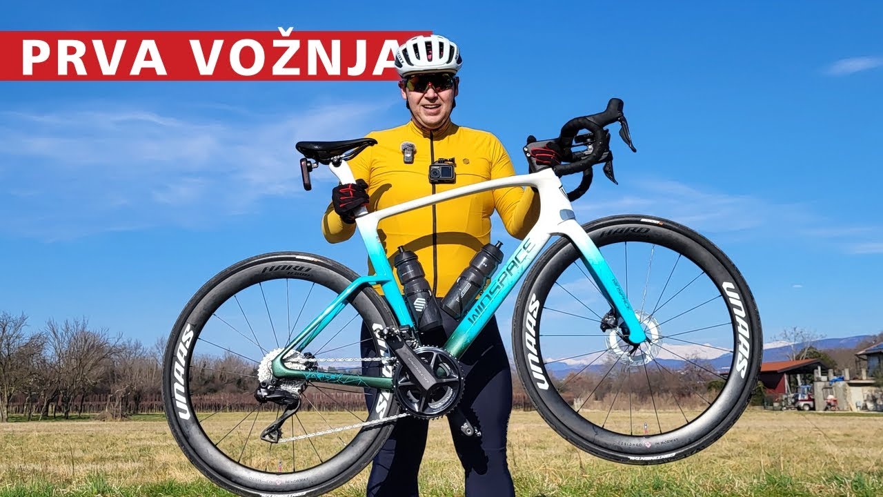 Nova specialka, nova pričakovanja. In en majhen zaplet.