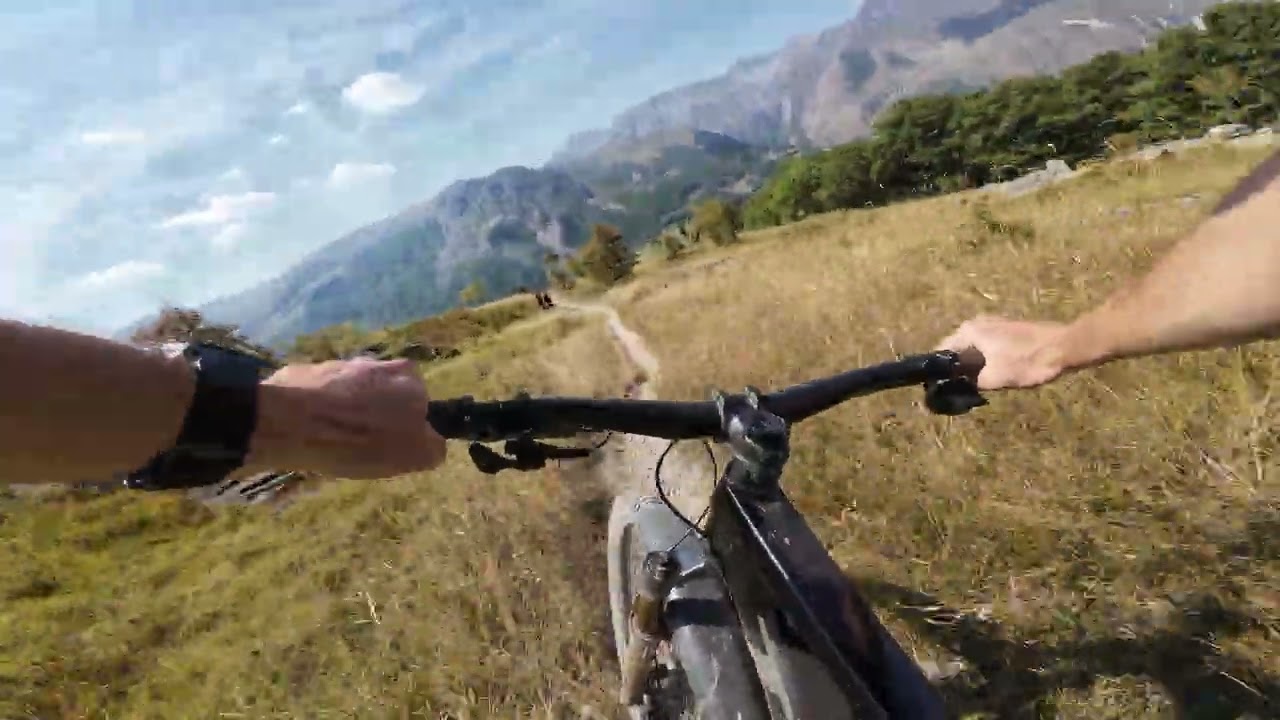 Les Belleville: Saint Martin Enduro na zajlo