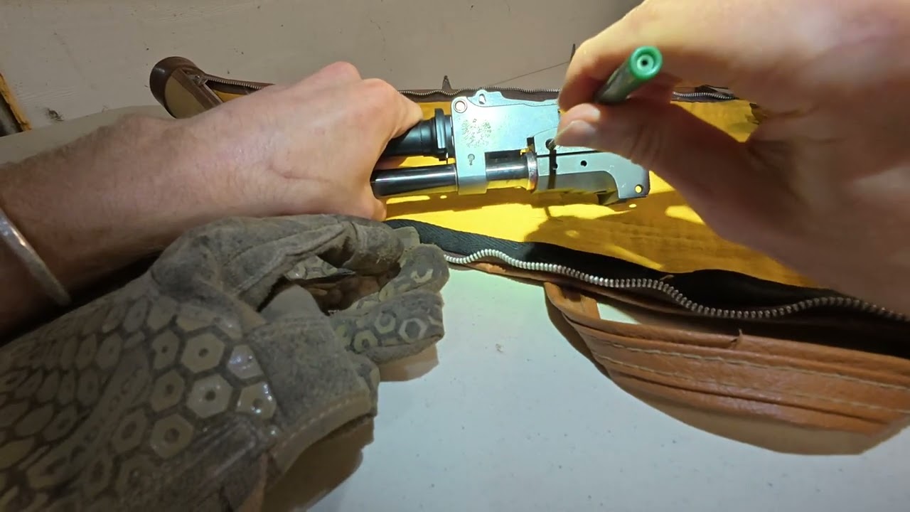 How to build AKM series: Pressing out the barrel