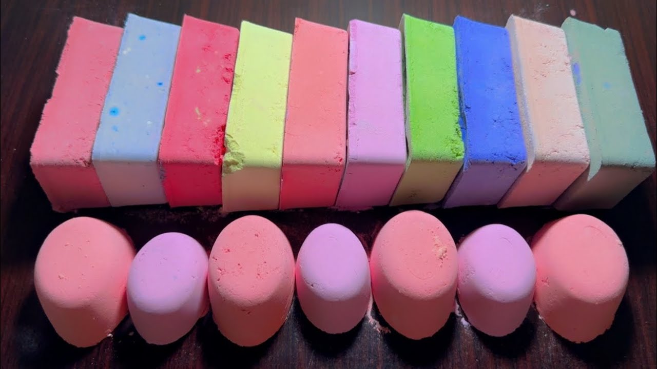 ASMR Baking Soda crushing | rainbow 🌈 color ￼ satisfied ￼soft crush