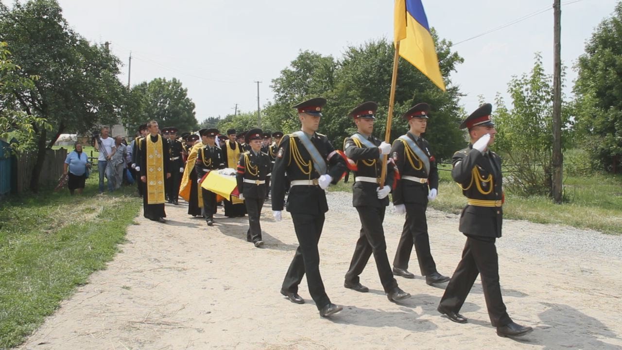 В Житомирській області поховали 21-річного солдата, який загинув на сході України
