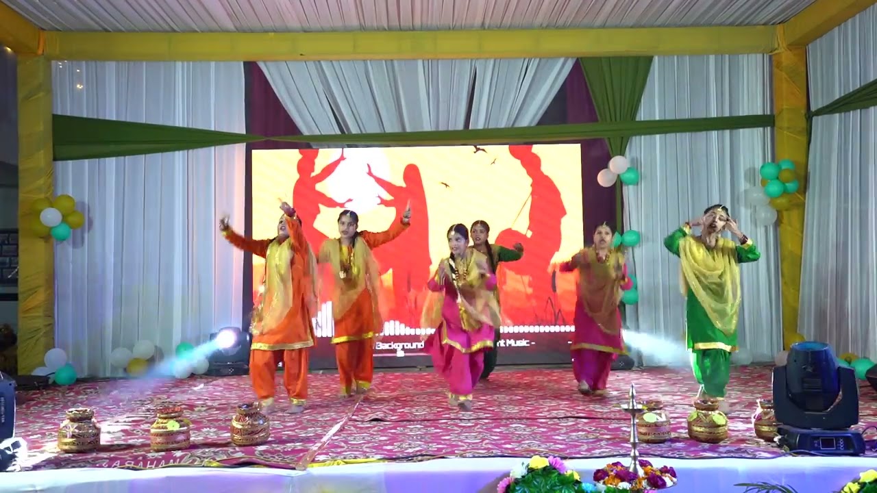 Gidda Dance