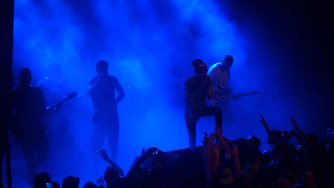 Jonh Wayne Feat Chapow - Alian&ccedil;a (ao vivo) BrutaL Massacre 21/09/2014