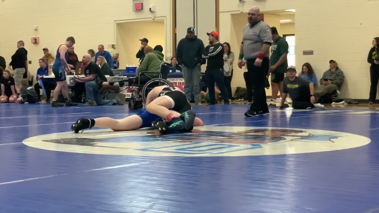 Kameron Hallock vs William Ackley