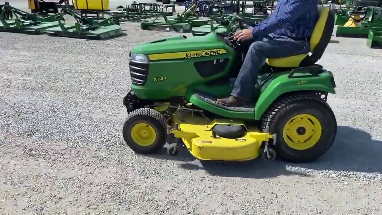 2016 JOHN DEERE X734 For Sale