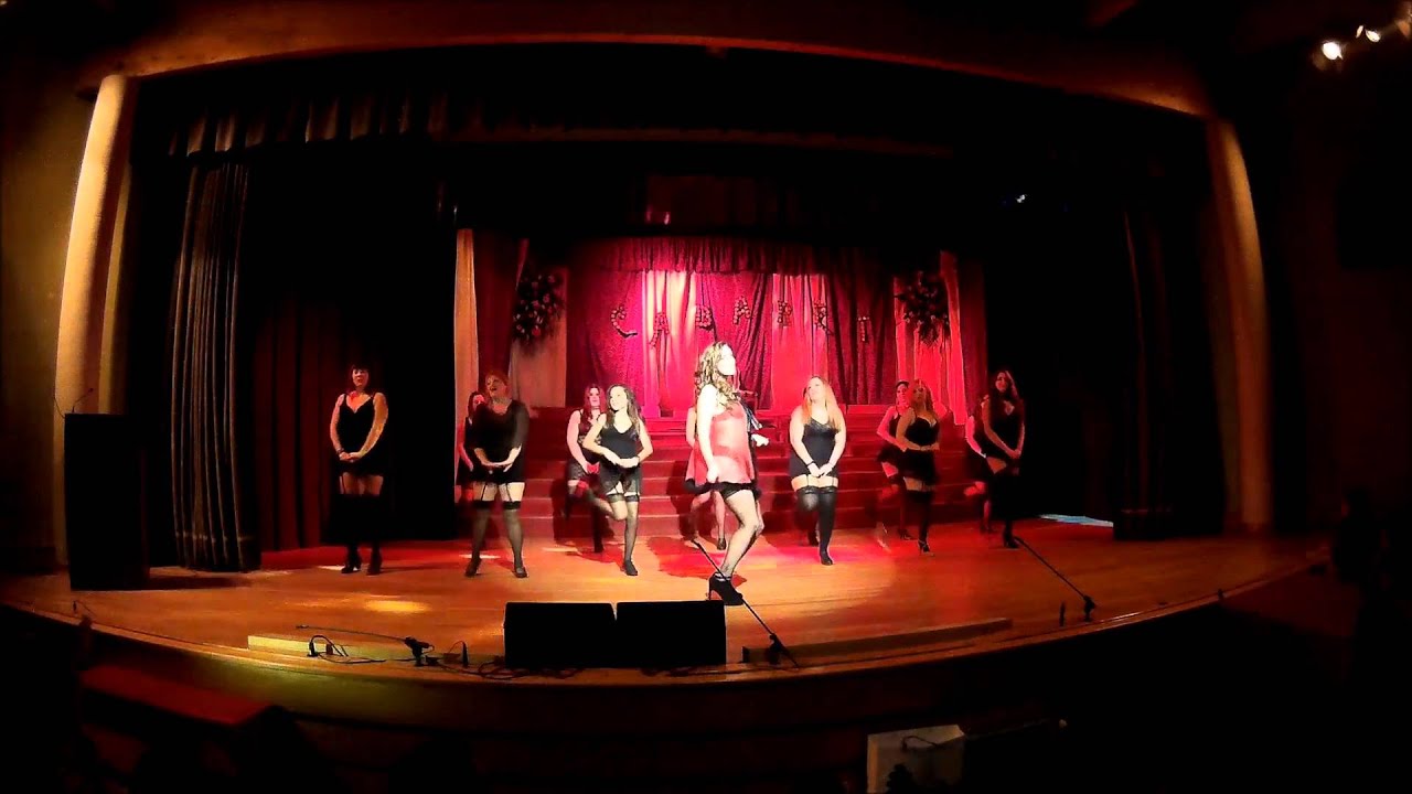 CABARET NO SE LO DIGAS A MAMI