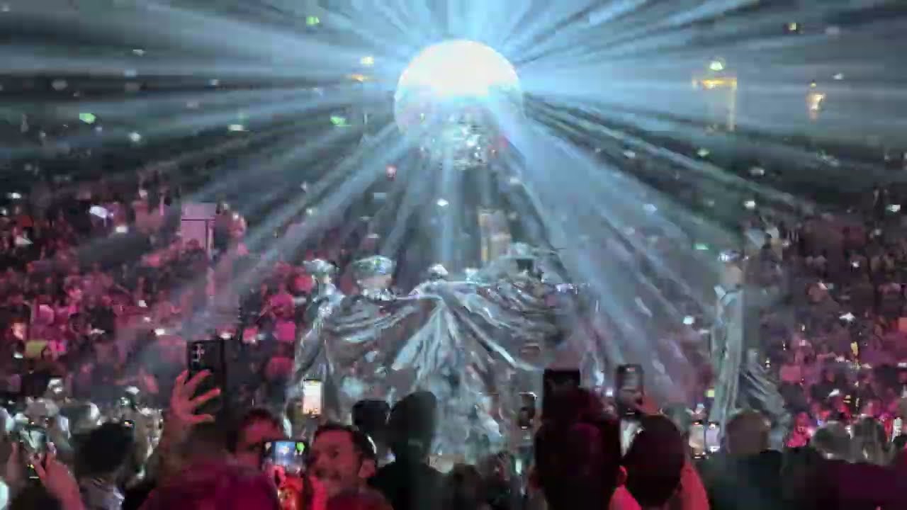 Kylie Minogue - Medley Disco (Live From The Tension Tour, Manchester, 20/05/25)