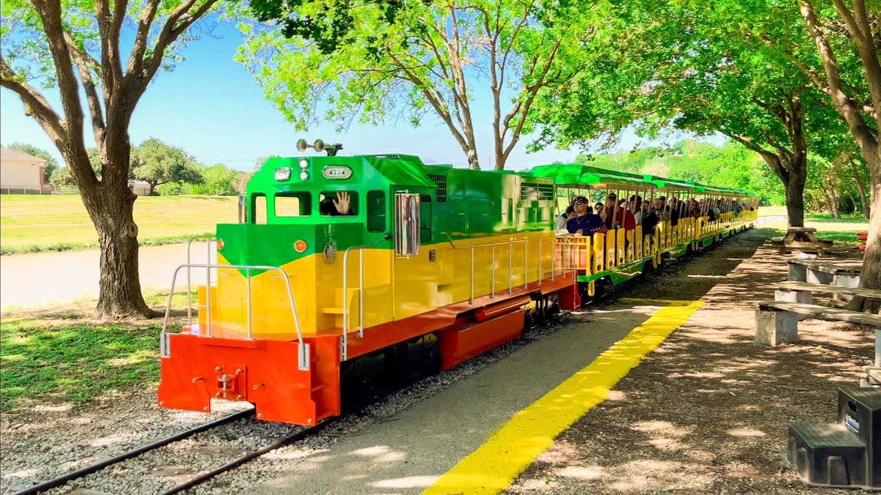 Miniature Railroad at Forest Park, Fort Worth Tx.