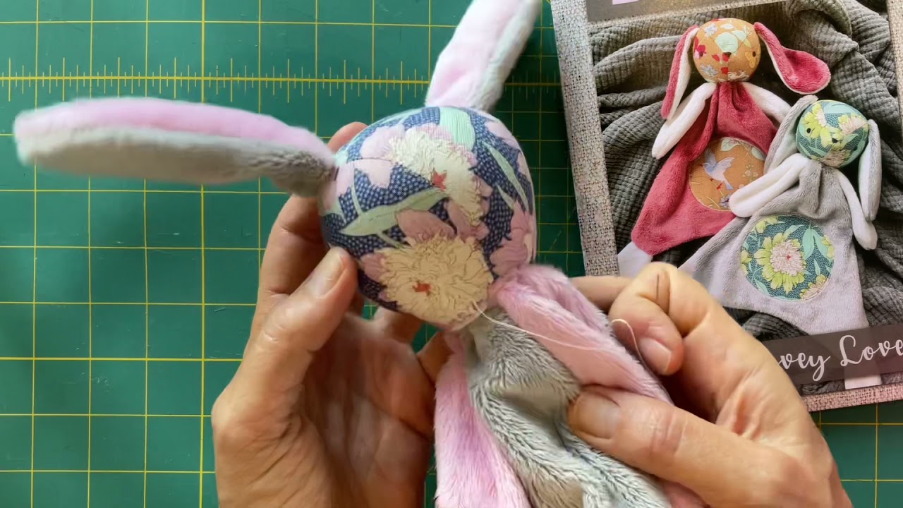 How to attach a head with ladder stitch