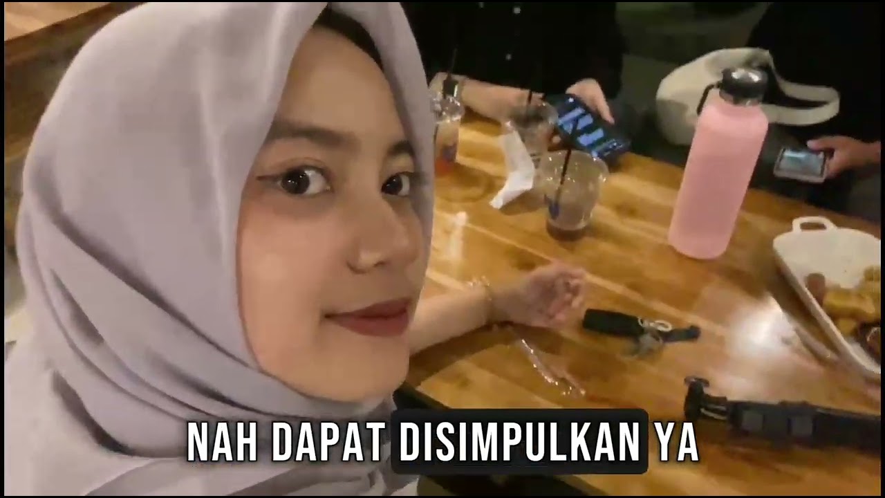 VIDEO DOKUMENTER KELOMPOK 1 | KOMUNIKASI BISNIS DAN NEGOSIASI