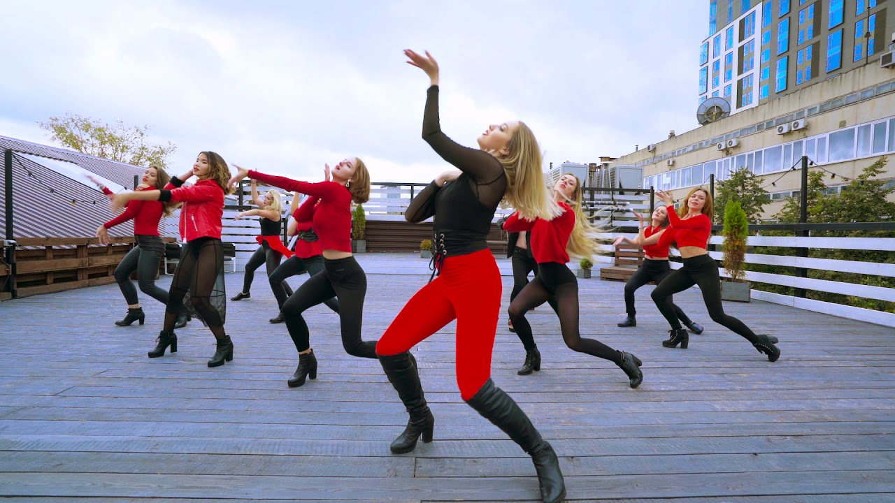 VOGUE FEMME COURSE (BEGINNERS) | with Veronika Ninja