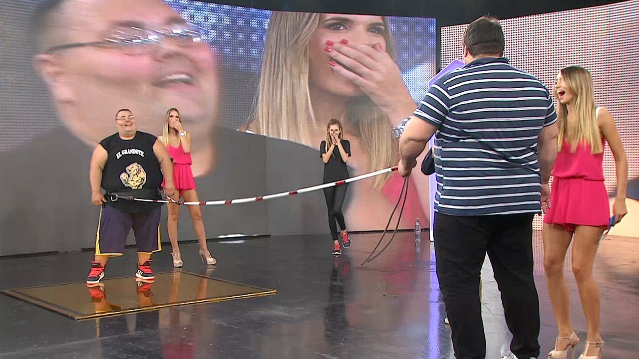 ¡Miralo, es terriblemente gigante pero no pudo con el 