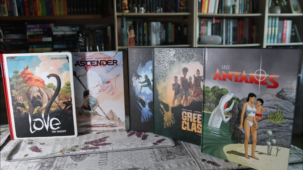 Komiksy "Green Class", "Love. Mastiff", "Ascender", "Antares".