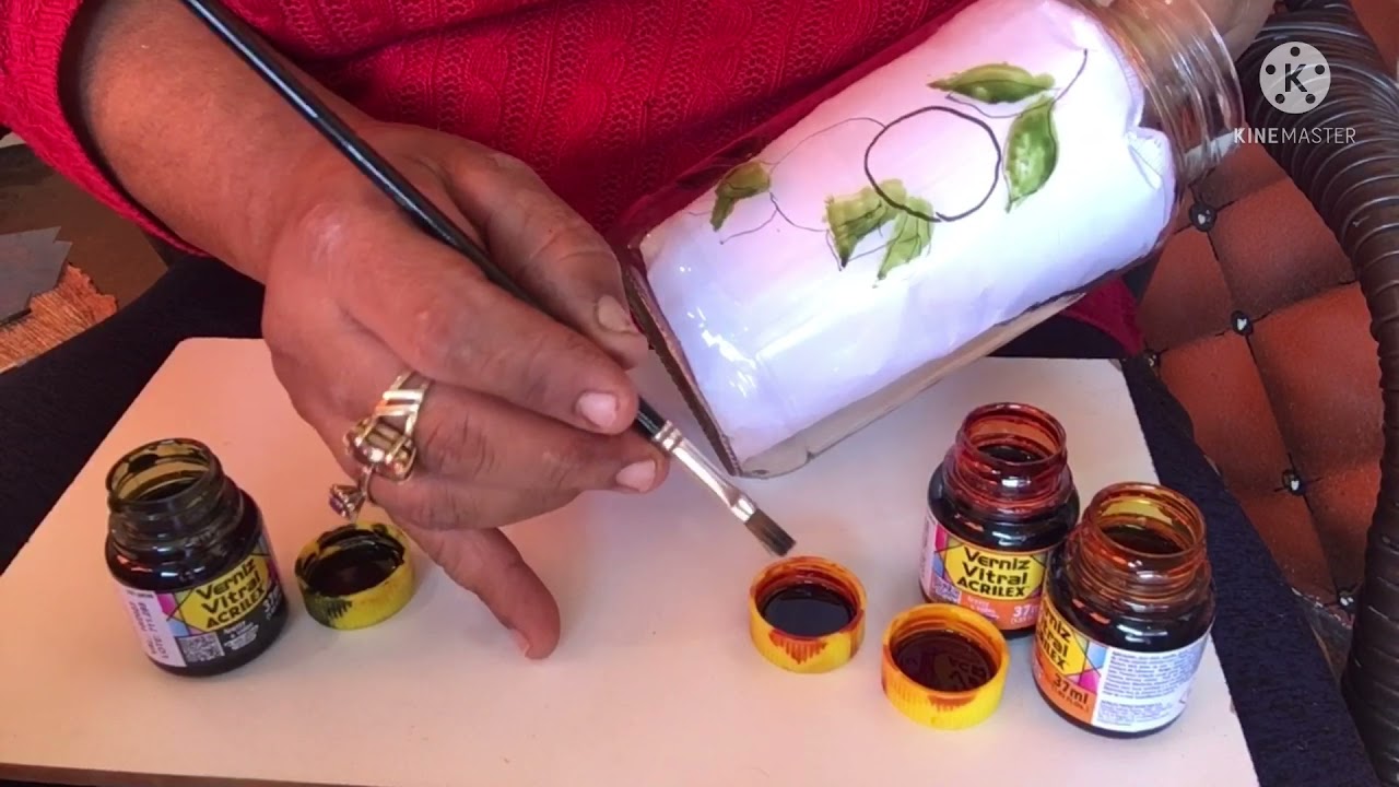 Pintura em vidro de azeitona com verniz vitral
