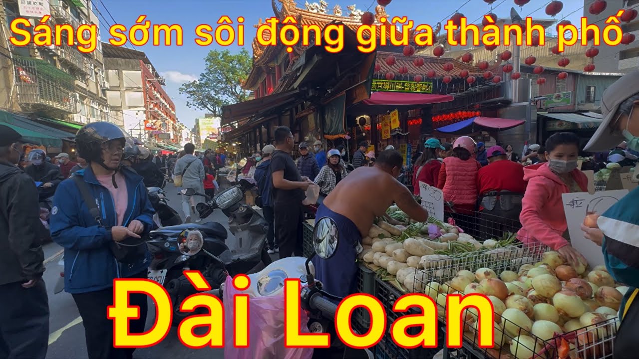 Sáng sớm sôi động giữa thành phố đài loan - cảnh người đi chợ cuối tuần đông như ngày lễ 