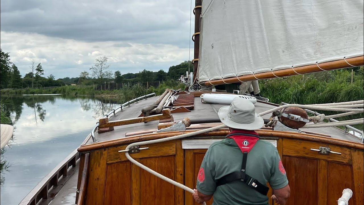 A day sailing with Wherry Yacht Charter onboard Wherry Yacht Norada #sailing #yacht #norfolkbroads