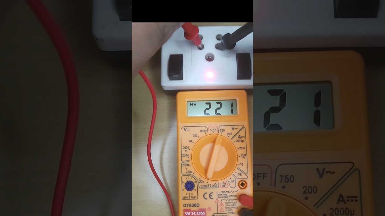 Measuring AC voltage using Multimeter