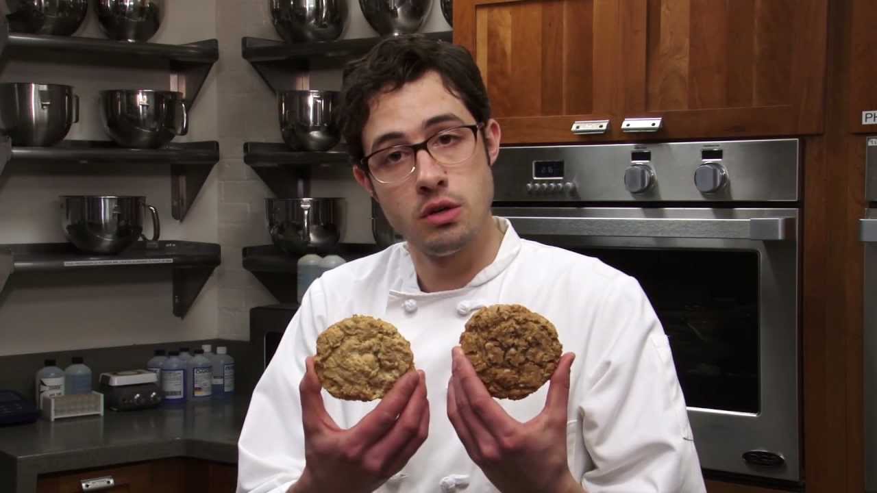 Science: White Sugar vs Brown Sugar — What You Use Can Dramatically Change Texture in Baked Goods