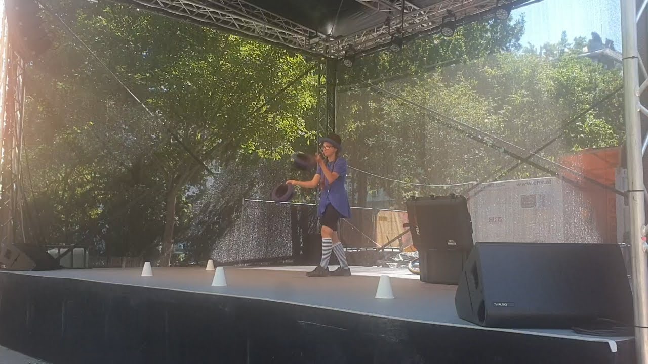 Jonglina beim Wiener Kultursommer